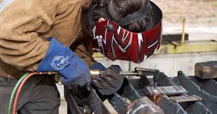 What Are the Functions and Roles of a Fabrication Shop?